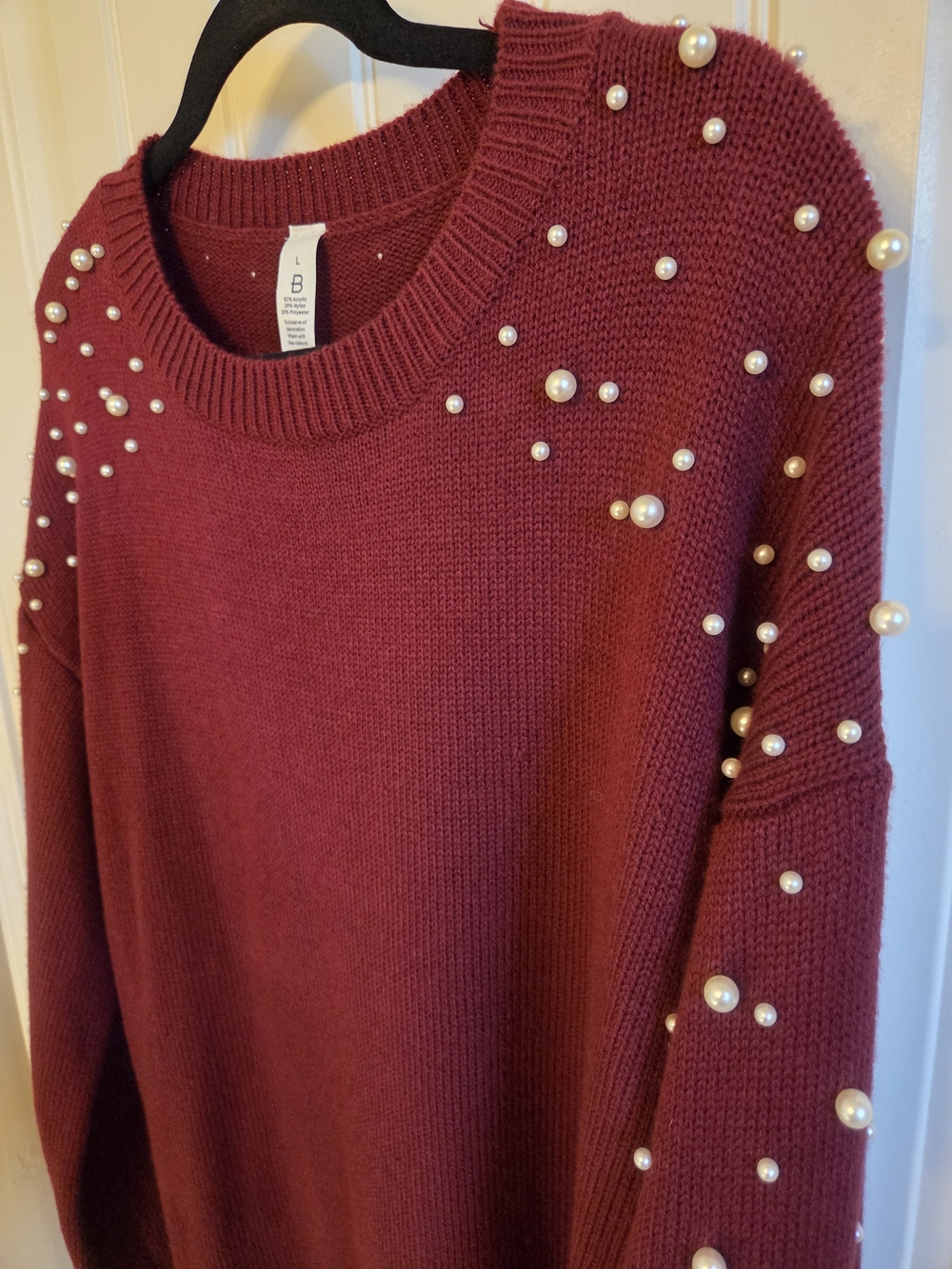 Pearl-Embellished Burgundy Knit Sweater - Picture 3 of 7